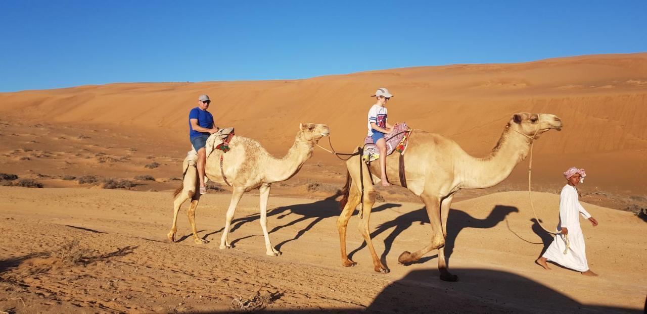 Al Hawiyah Camp Hotel ภายนอก รูปภาพ