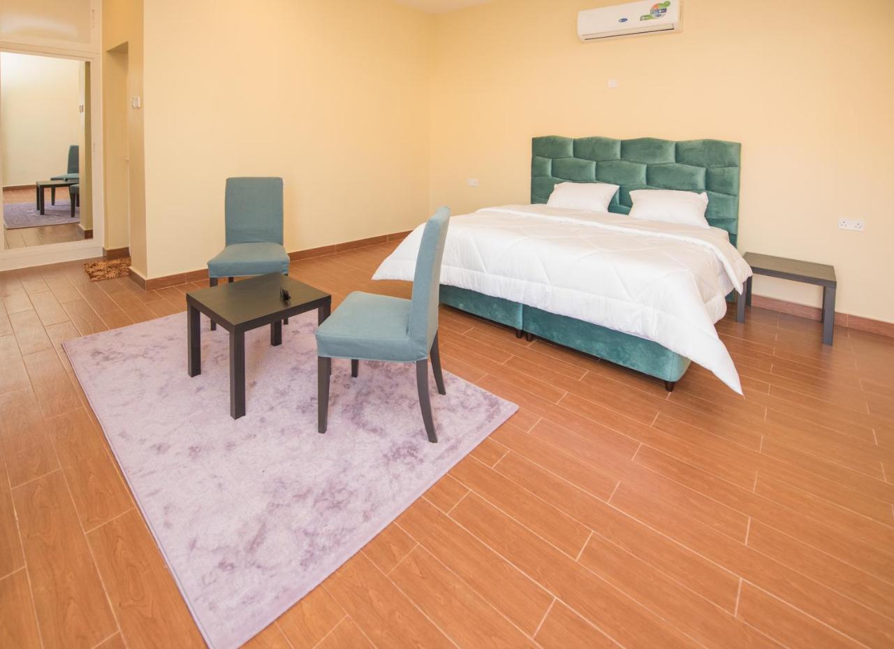 Al Hawiyah Camp Hotel ภายนอก รูปภาพ